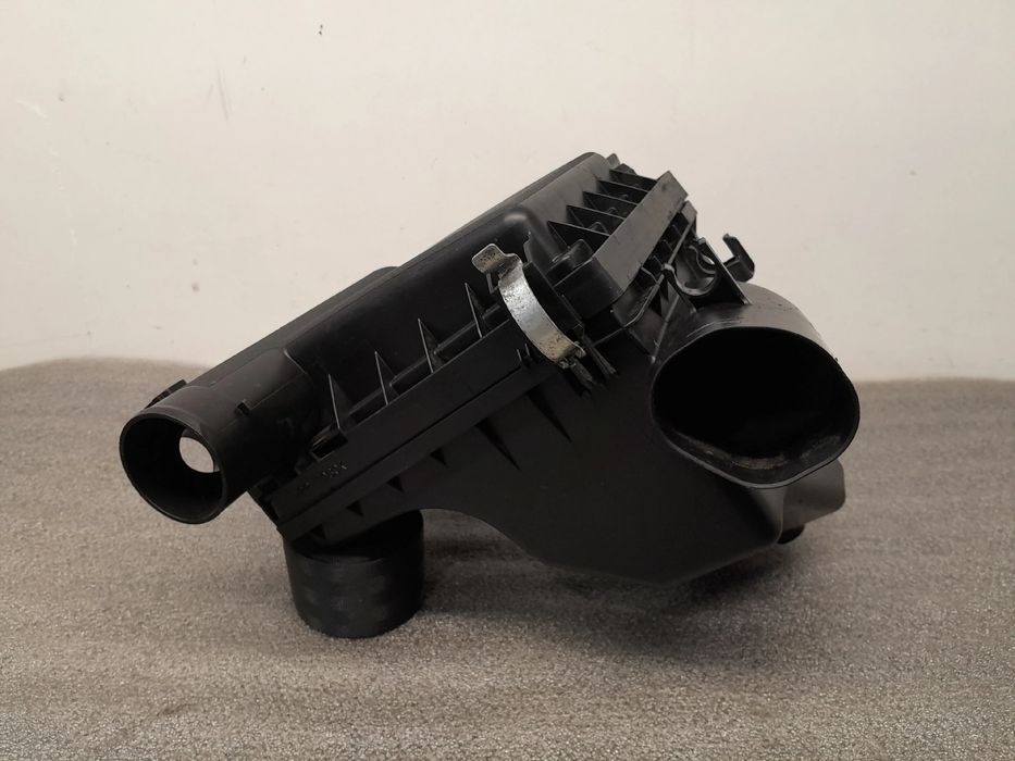 Caixa filtro ar TOYOTA Prius Plus Hatchback (_W4_)