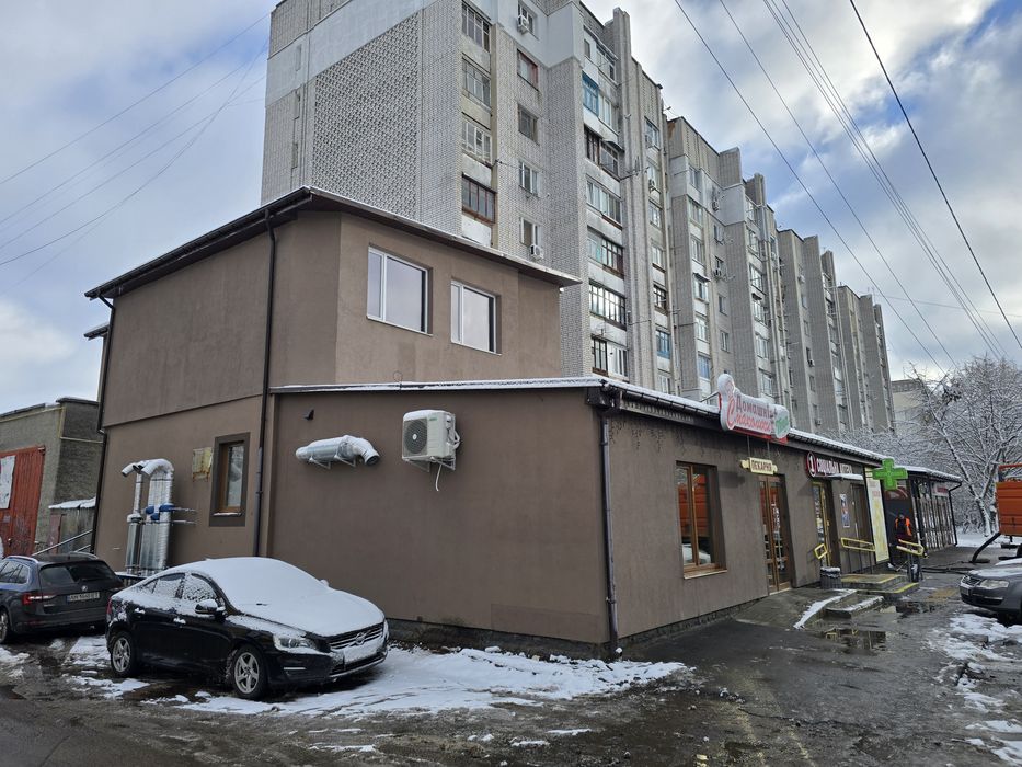 Здається в оренду приміщення 200м.кв.