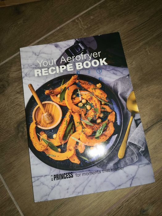 FRYTKOWNICA beztłuszczowa Airfryer Princess 6,5L 12 programów 1800W