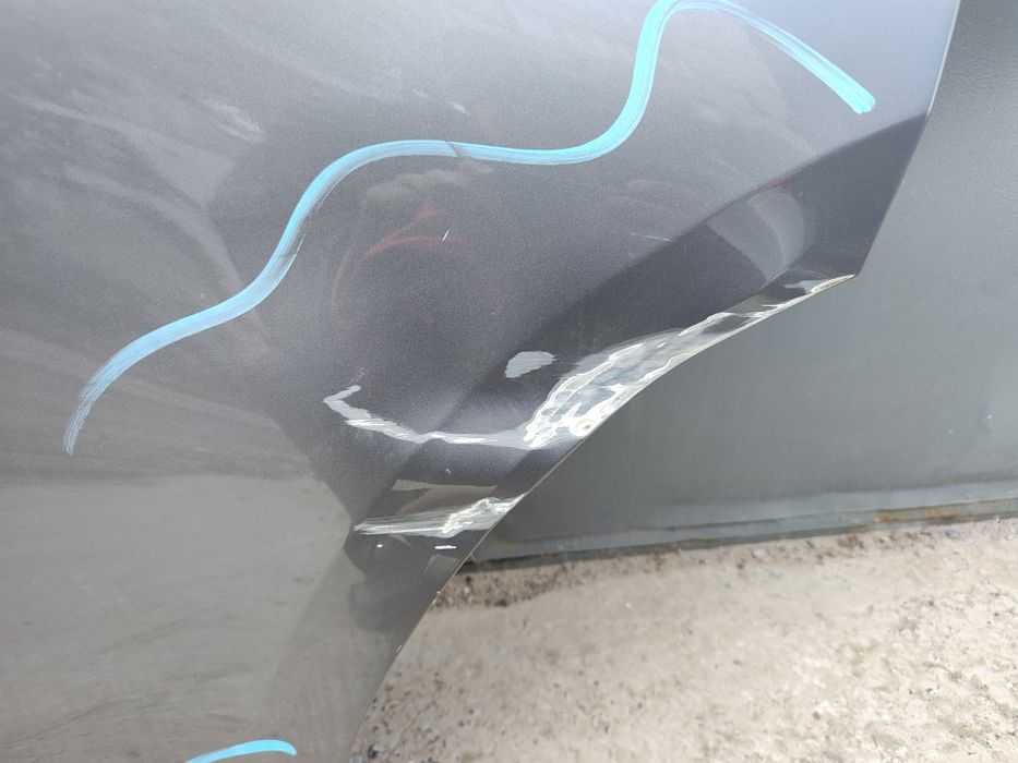 Двері tesla model y, фара лінзована нова.