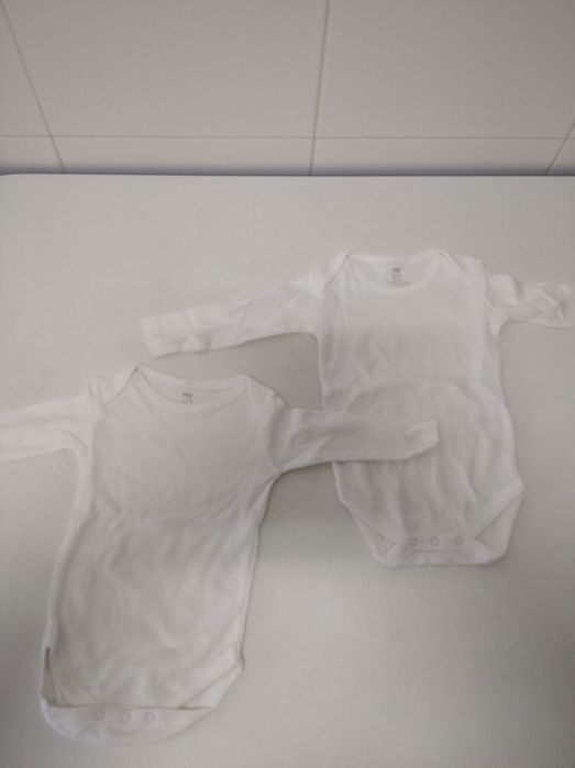 Dois bodys novos da Modalfa tamanho 1/3 meses