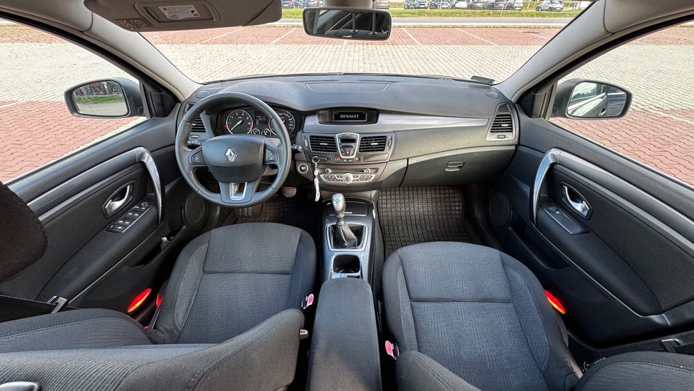Renault Laguna III Grandtour //  2.0  //  140 KM  //  VAT