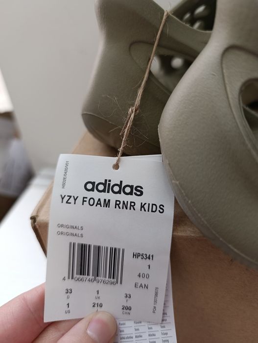Adidas YZY Foam RNR kids rozmiar 33
