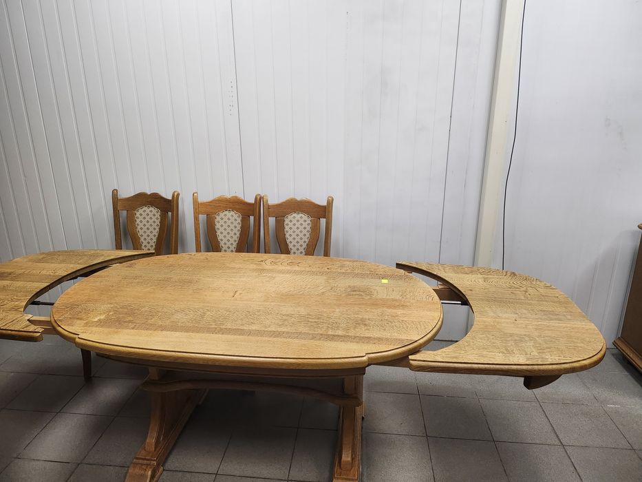 Дубовий стіл та 6 стільців