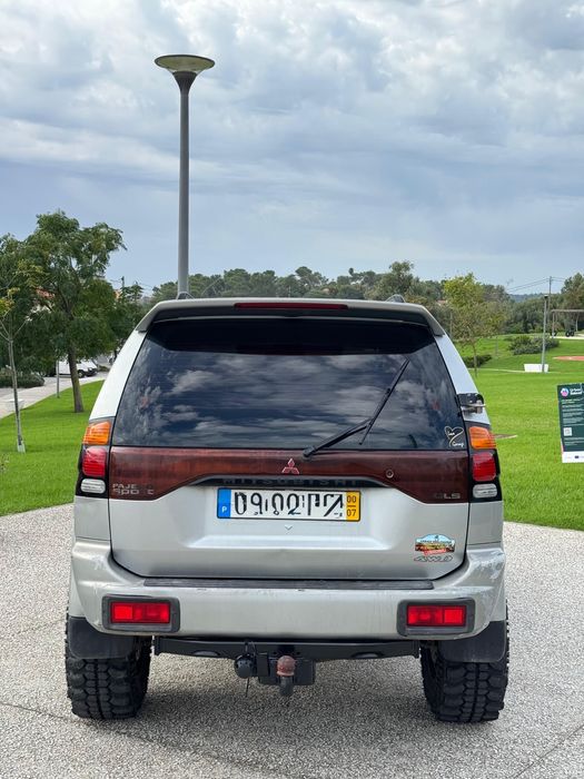 Mitsubishi Pajero Sportwagon 2.5TD GLS