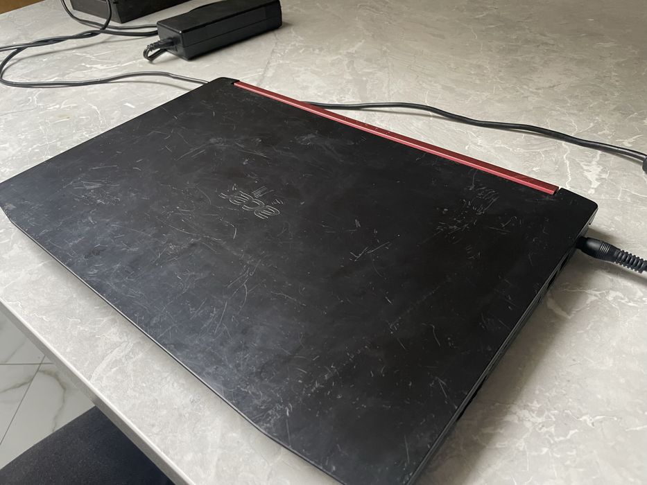Acer Nitro AN515-53 (проблемно включаеться)