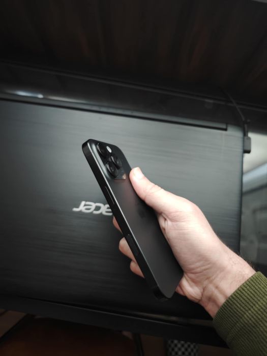 iPhone 16pro 256gb eSim