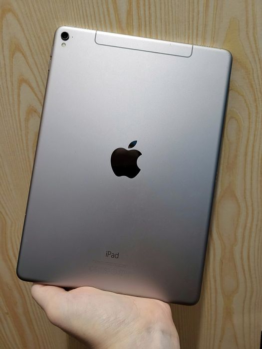 iPad Pro 9.7" 1st генерація 32 ГБ