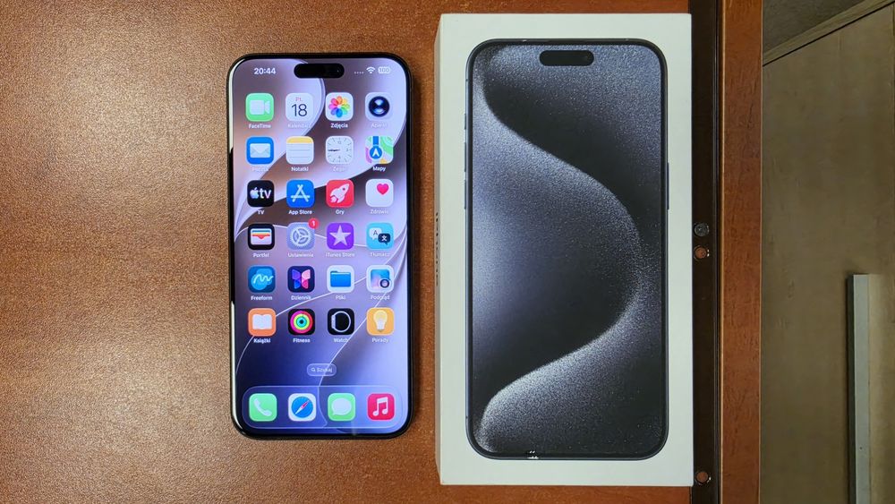 iPhone 15 Pro Max 256GB niebieski, stan bdb
