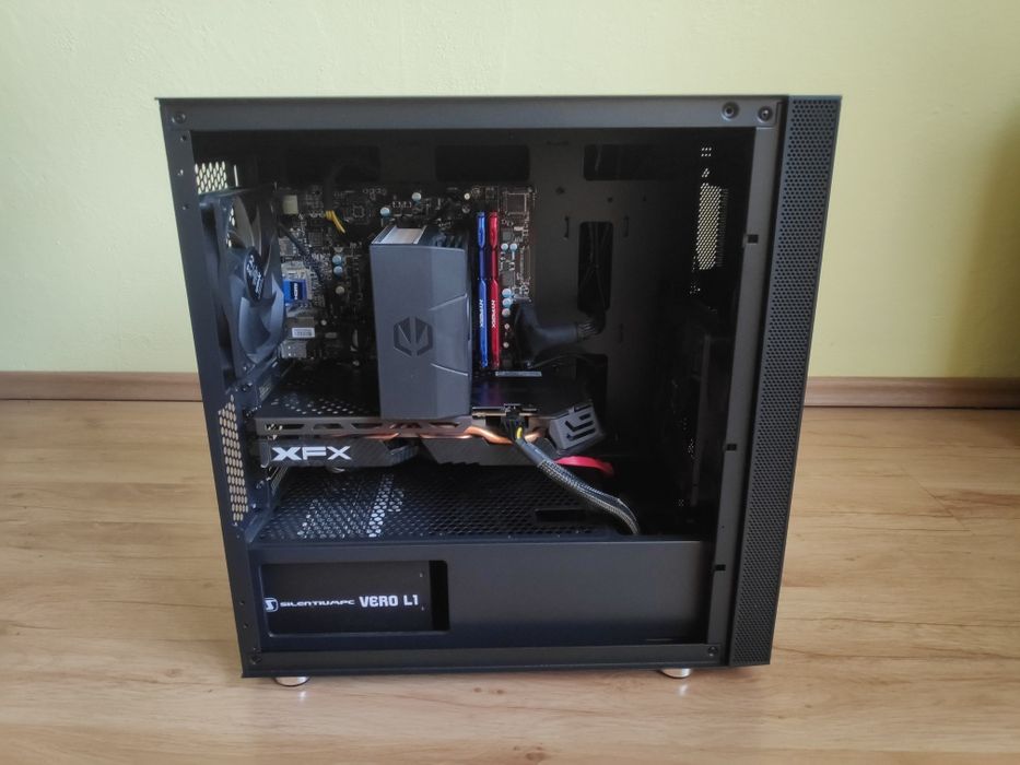 Intel i7 SSD256 Radeon RX580 8GB W11