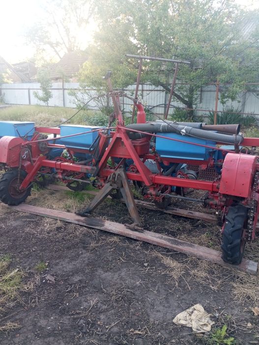 Продам сівалка супн8