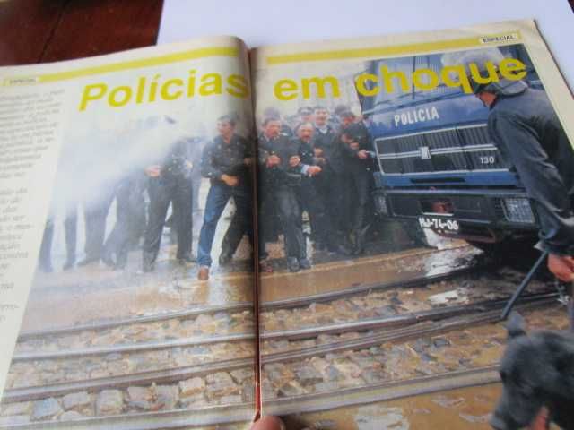 PSP Policia rara revista manifestação 1989 secos e molhados
