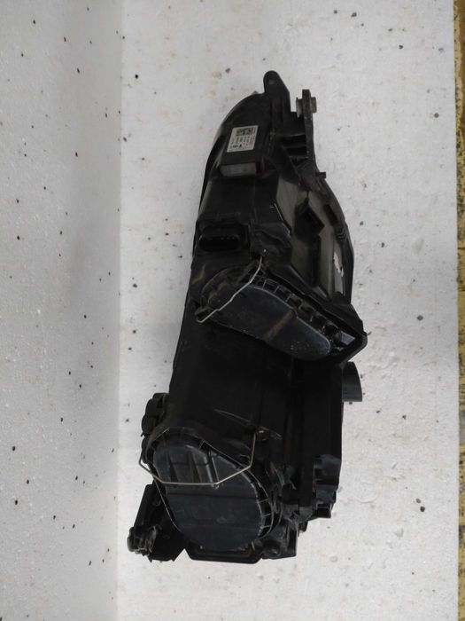 lampa lewa vw golf sportsvan zwykła 517941005b rok 2014-19