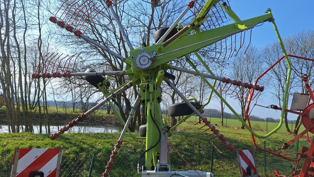 Zgrabiarka Claas Liner 1250