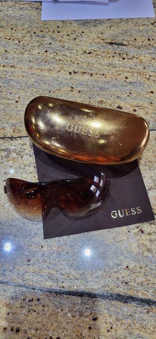 Guess oryginalne okulary przeciwsłoneczne kultowe unikat zlote etui