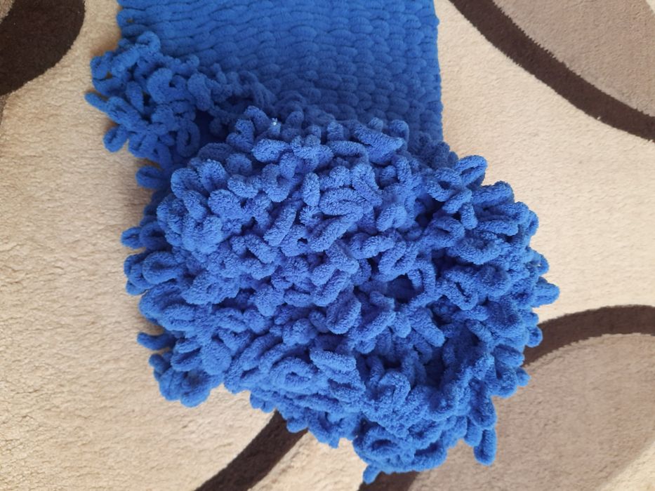 Плюшева пряжка синя