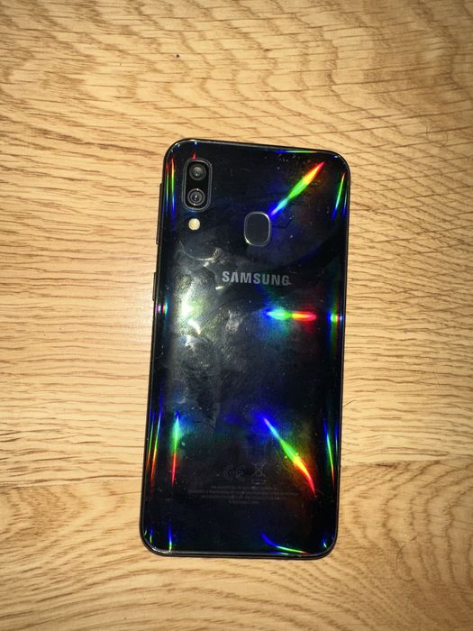 Samsung a 40  4/64gb