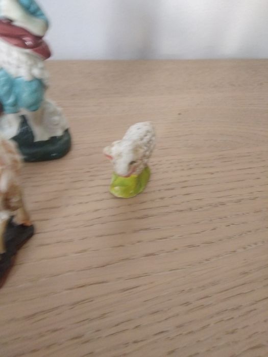 Figuras de presépio - Pastor e ovelhas