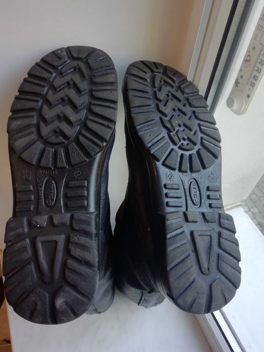 Чоботи шкіряні кирзові