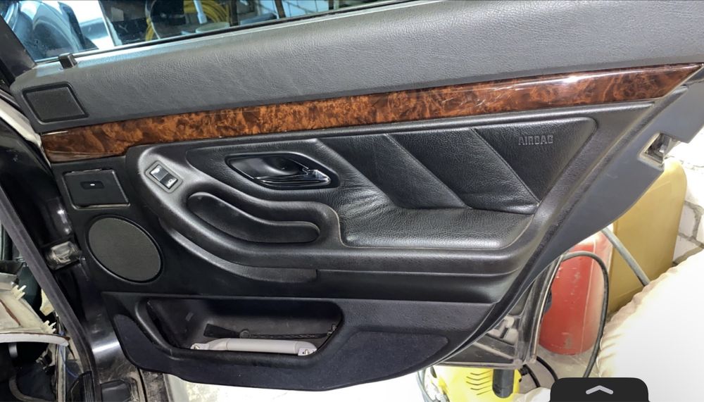 Карты на BMW е38, комплект