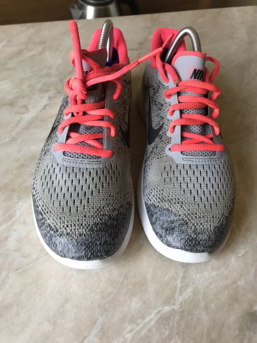 Кросівки Nike 38 розмір