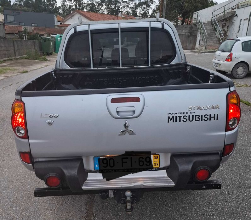 Mitsubishi Strakar