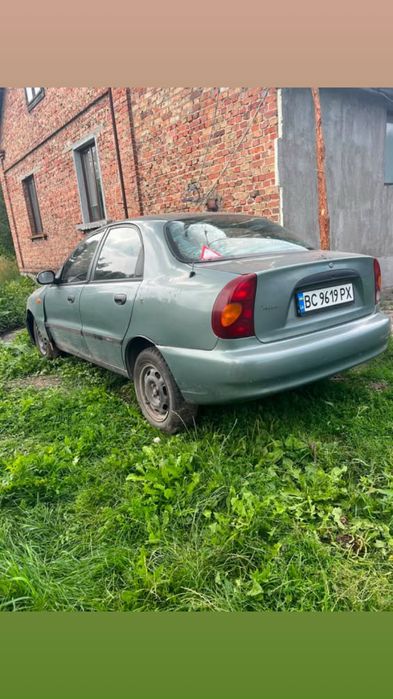 Розбираємо Daewoo Lanos Заз Ланос 1.6v16 Фари стопи