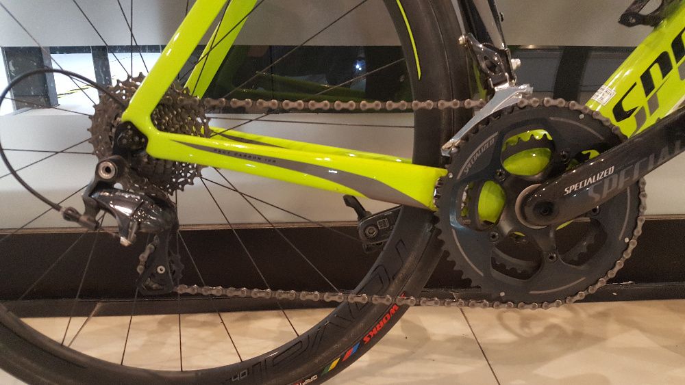 Rower szosowy Specialized Venge Expert koła Roval CLX 40 rozm 56