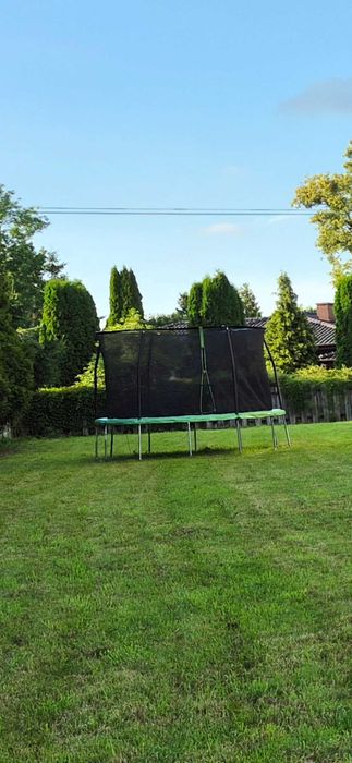 Trampolina ogrodowa
