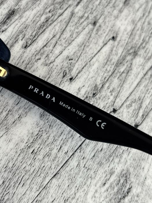 Oryginalne okulary przeciwsłoneczne Prada