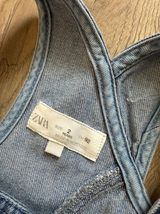 Крутий джинсовий комбінезон на дівчинку Zara