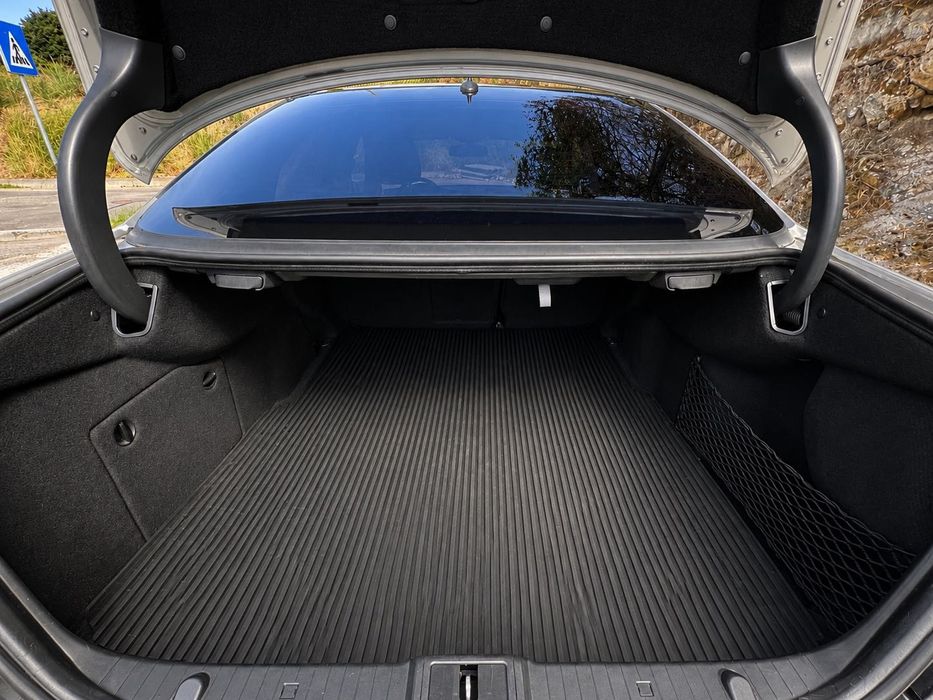 Mercedes-Benz E320 CDI V6 Full Extras iuc antigo