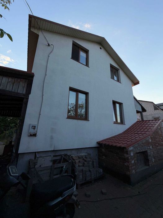 ТЕРМІНОВО ПРОДАМ приватний будинок , чудова пропозиція