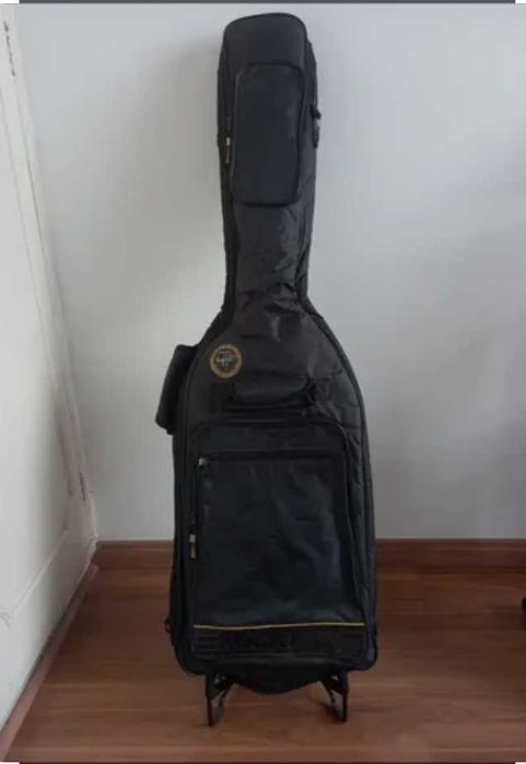 Saco Guitarra Elétrica Rockbag Deluxe (20mm Acolchoamento)  -  Em Bom Estado