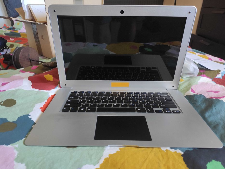 slim note 14.1 + laptop kiano