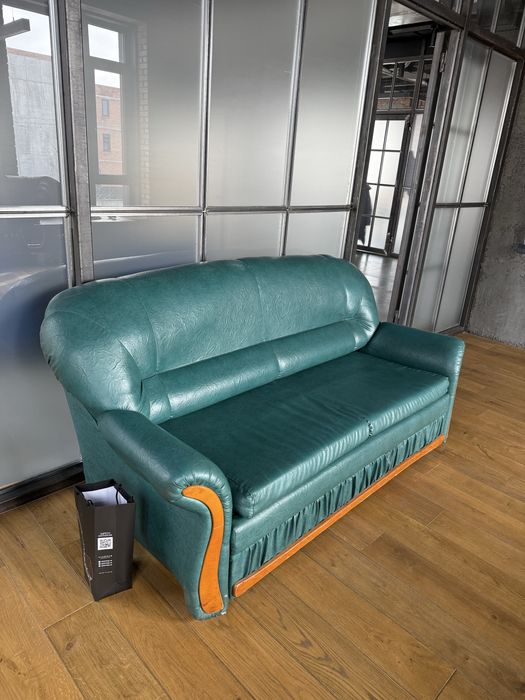 Диван розкладний, гарний стан