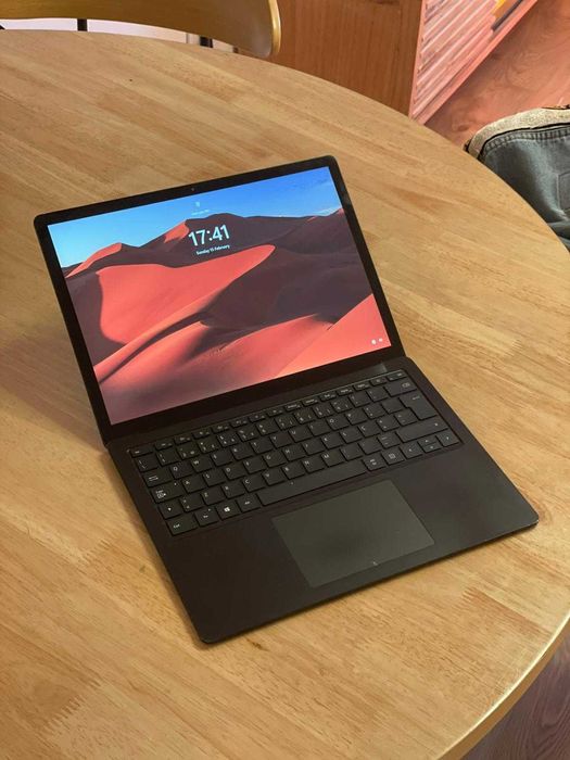 Microsoft Surface Laptop 4 15” i7 16GB 512GB – Funcional, Ecrã Rachado