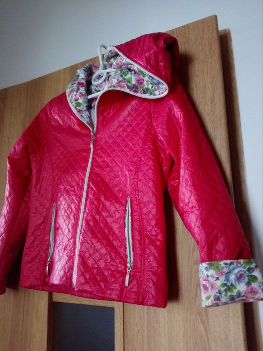 Kurtka malinowa, przejściowa 146 rozmiar