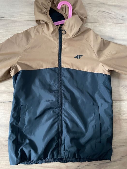 Kurtka wiatrówka 4F dla chłopca rozm 152
