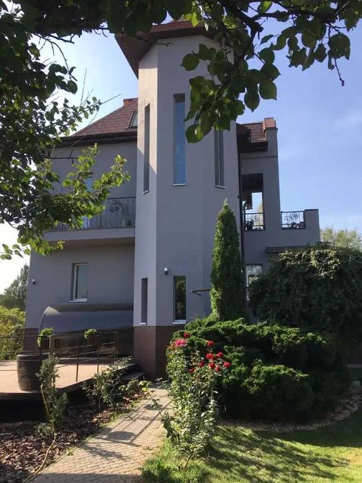 Продам дом в Березановке