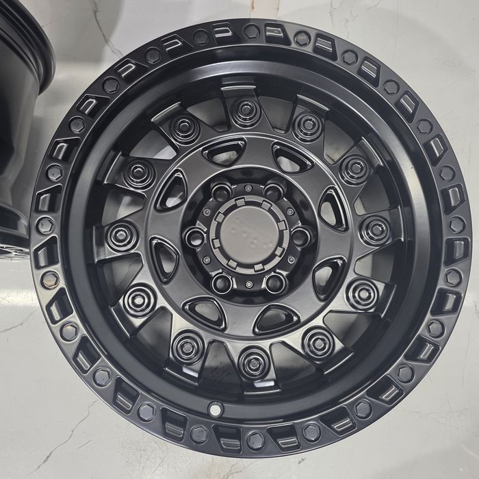 Jantes 17" Compatíveis Fuel 4x4 off-road 6x139,7