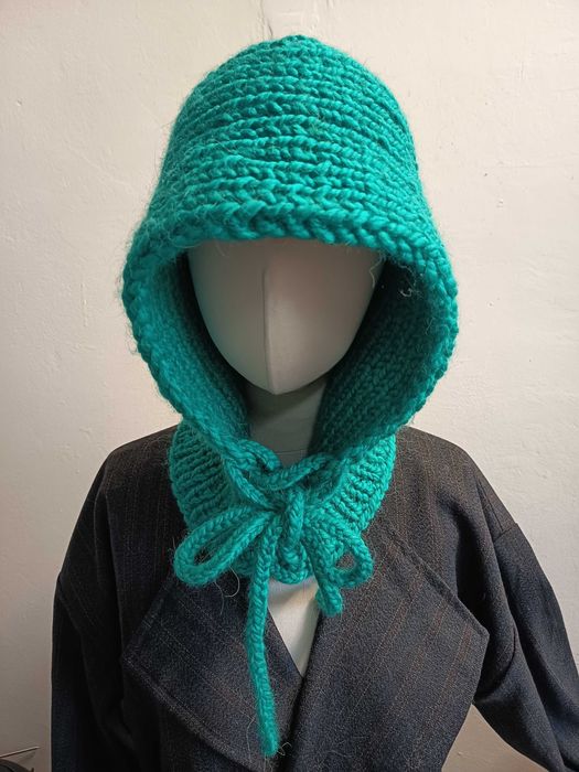 Kaptur wiązany  joella