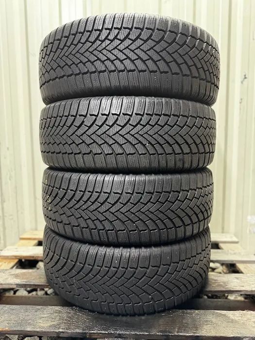 Шини бу 215 60 R16 Bridgestone Blizzak LM005