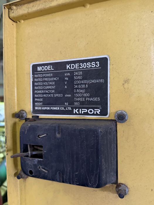 KIPOR KDE30SS3 дизельный генератор