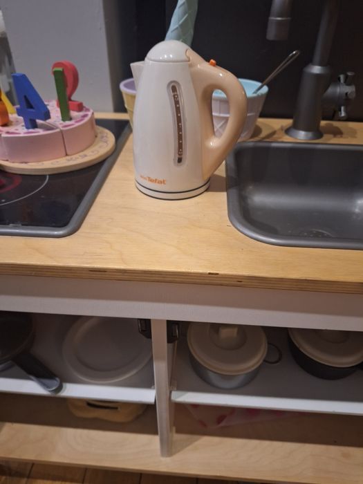 Ikea kuchnia dla dzieci z wyposażeniem