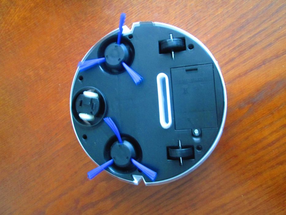 Sprzedam automatyczny robot zamiatający - zabawka