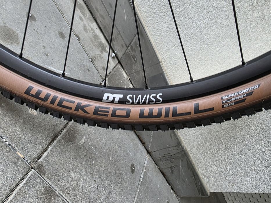 Rower Canyon Neuron 7 rozmiar L full FOX stan BDB