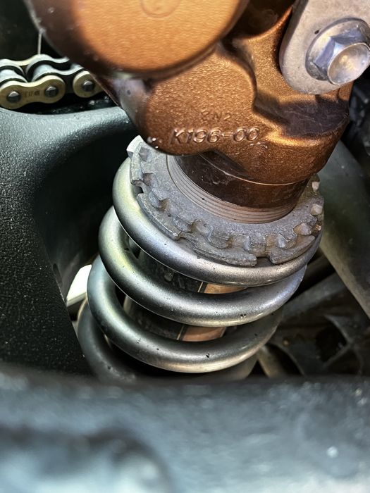 Kawasaki ninja zx6r ( Не Xonda , Suzuki , Yamaha )