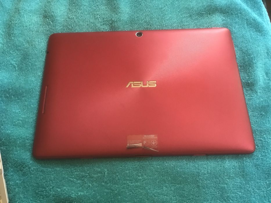 Планшет Asus Transformer Pad TF300T. 10 дюймов, 16GB. В идеале