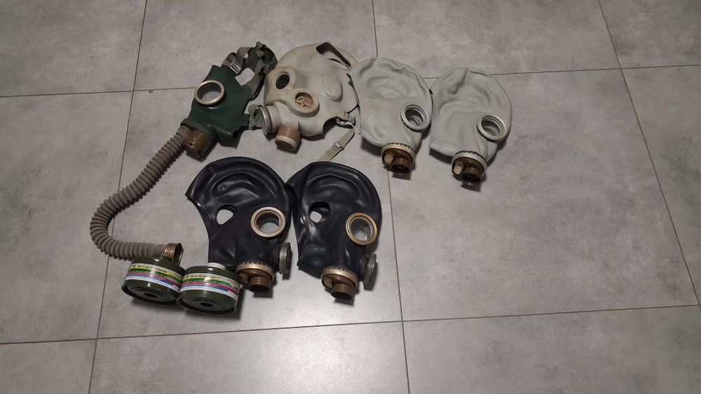 Продаю противогази дивіться опис